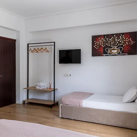 Sunny Side Hotel
