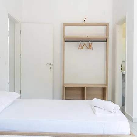 Sunny Side Hotel Sarandë